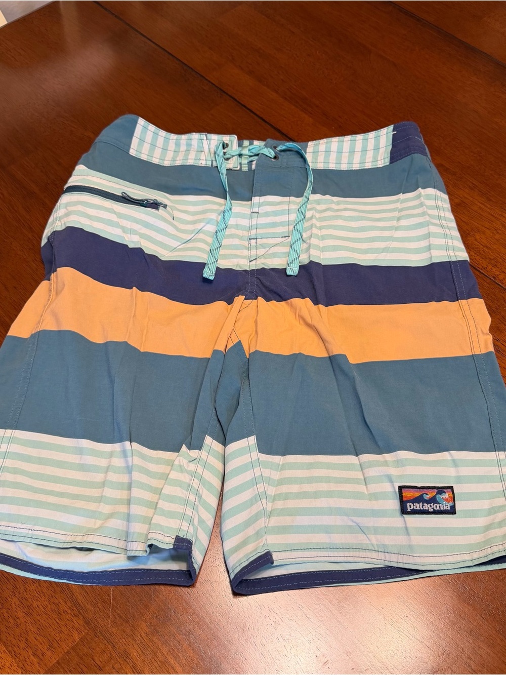 Patagonia Mens Stretch Wavefarer Board Shorts Swim Trunks Size 31 X 10 Striped